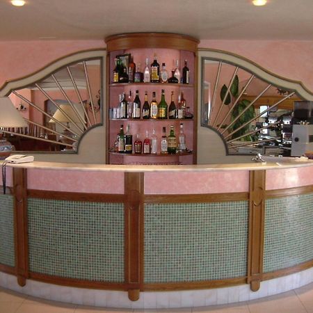 Hotel Ristorante La Lampara Gizzeria Bagian luar foto