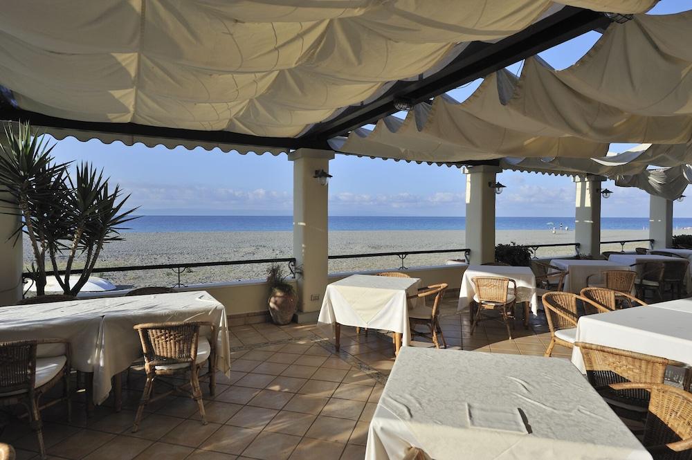 Hotel Ristorante La Lampara Gizzeria Bagian luar foto